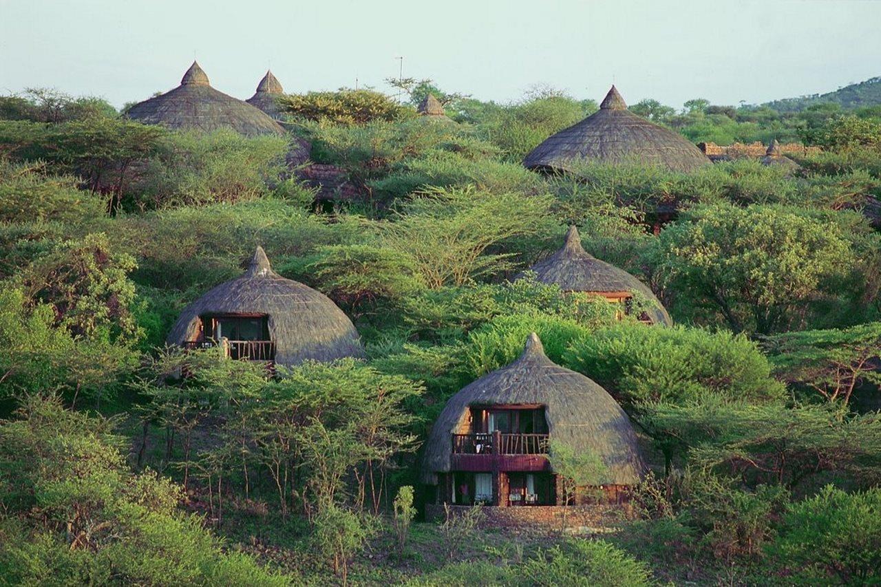 Serengeti Serena Safari Lodge Exterior photo