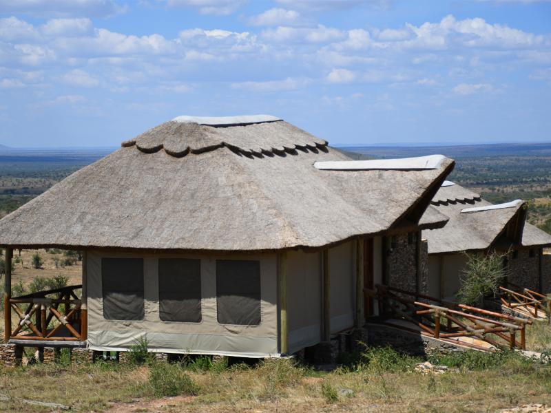 Serengeti Serena Safari Lodge Exterior photo