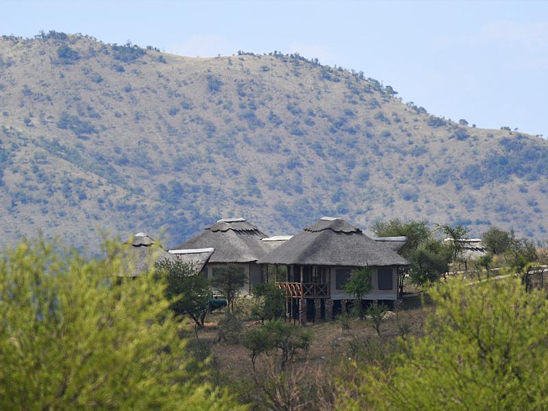 Serengeti Serena Safari Lodge Exterior photo